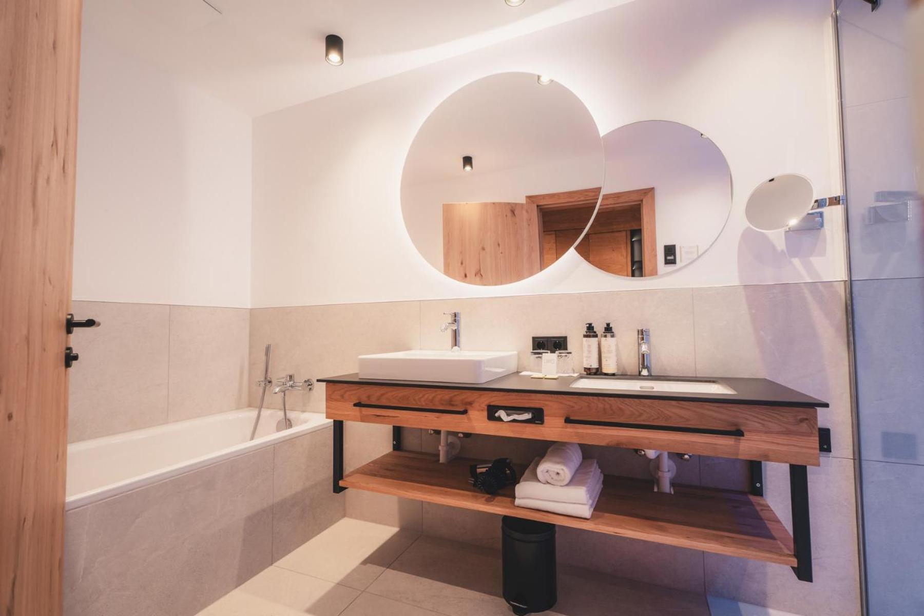 Ferienwelt Kesselgrub Hotel In Altenmarkt-Zauchensee Altenmarkt im Pongau Rom bilde